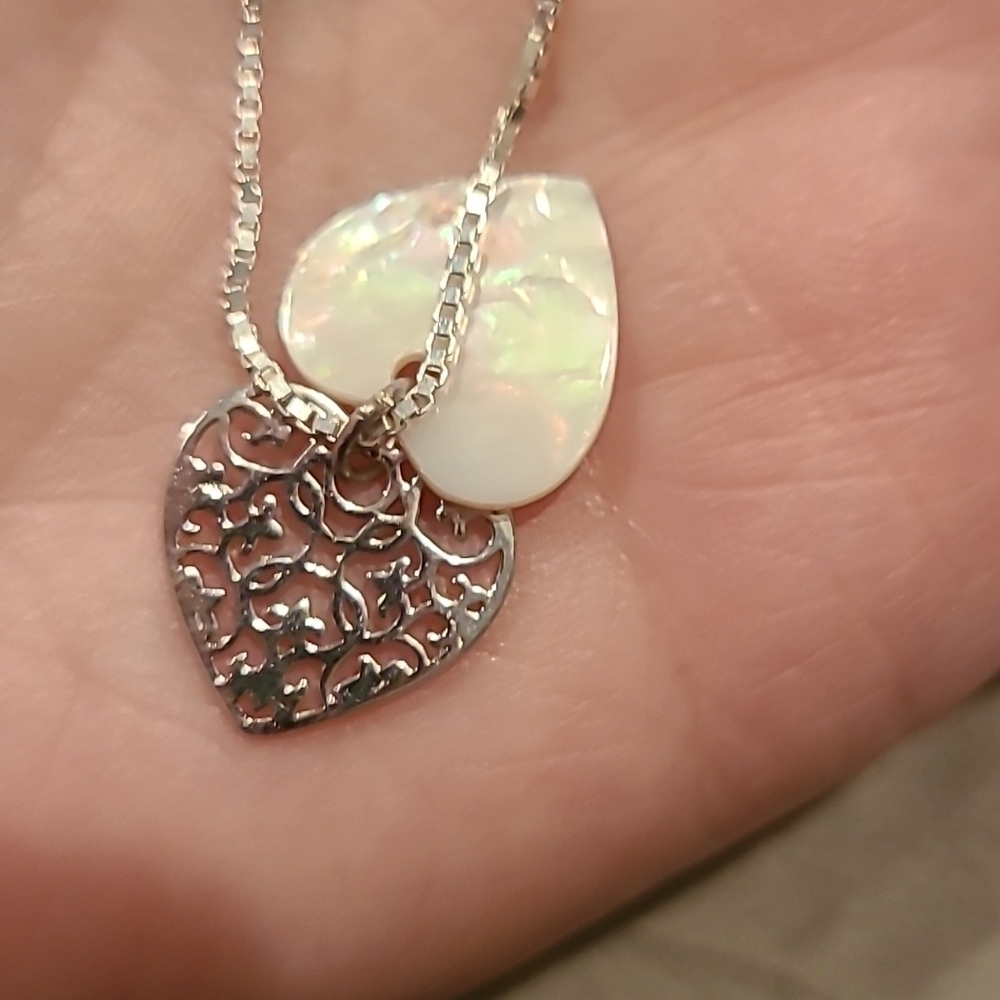 Filigree heart over mother of pearl heart sterling silver necklace - Picture 3 of 8